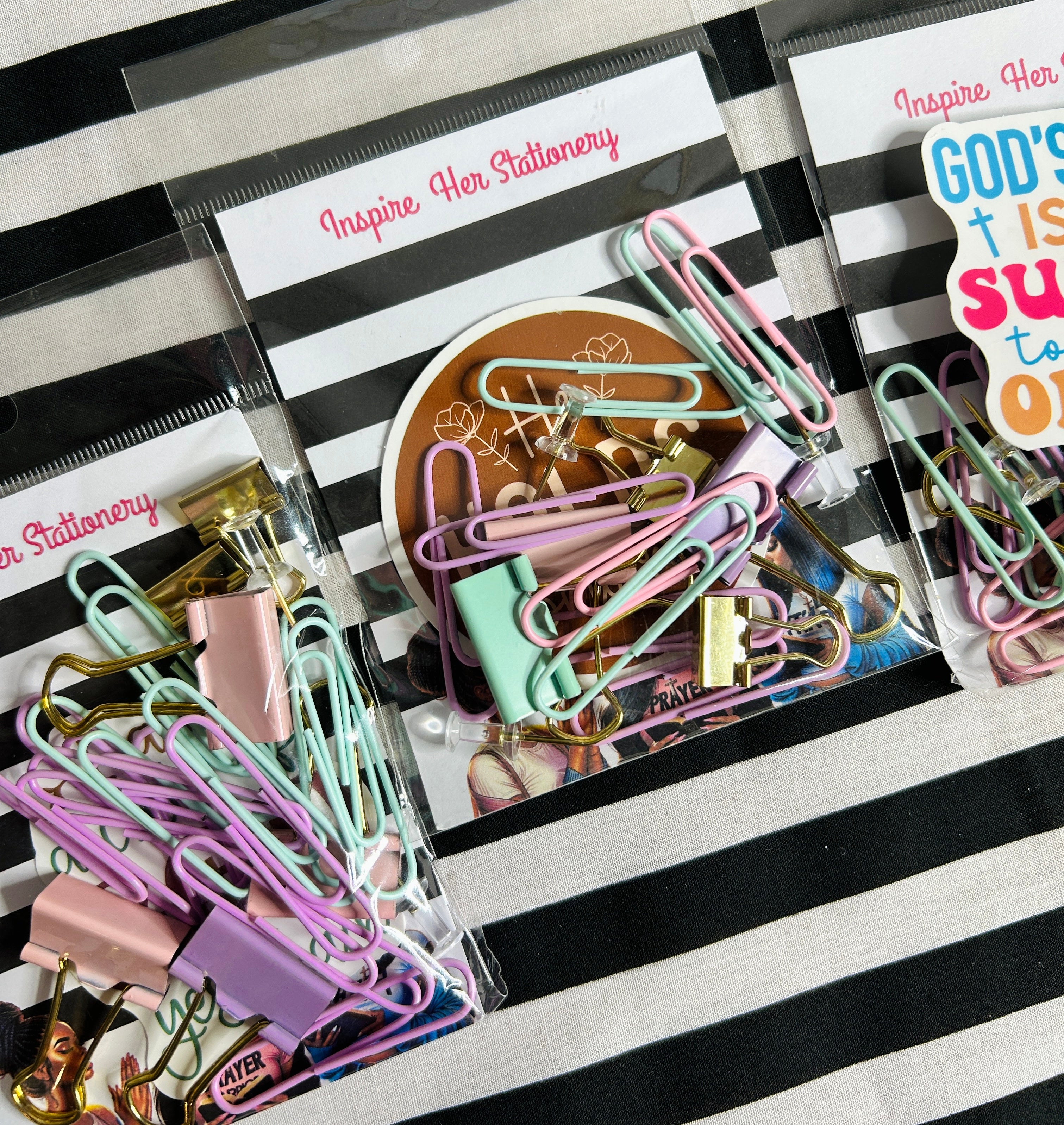 Multi paper clip packet