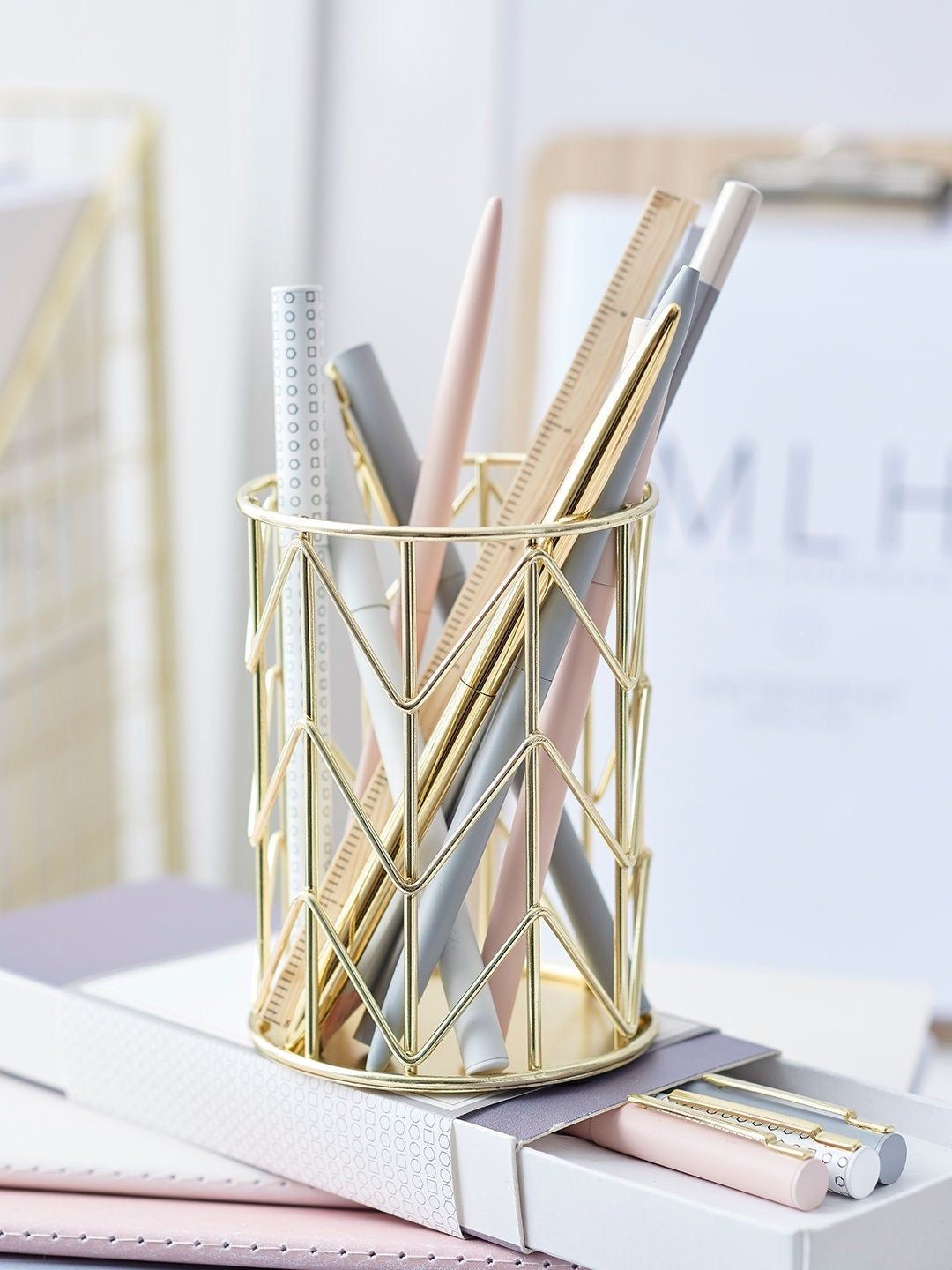 Gold pen holders