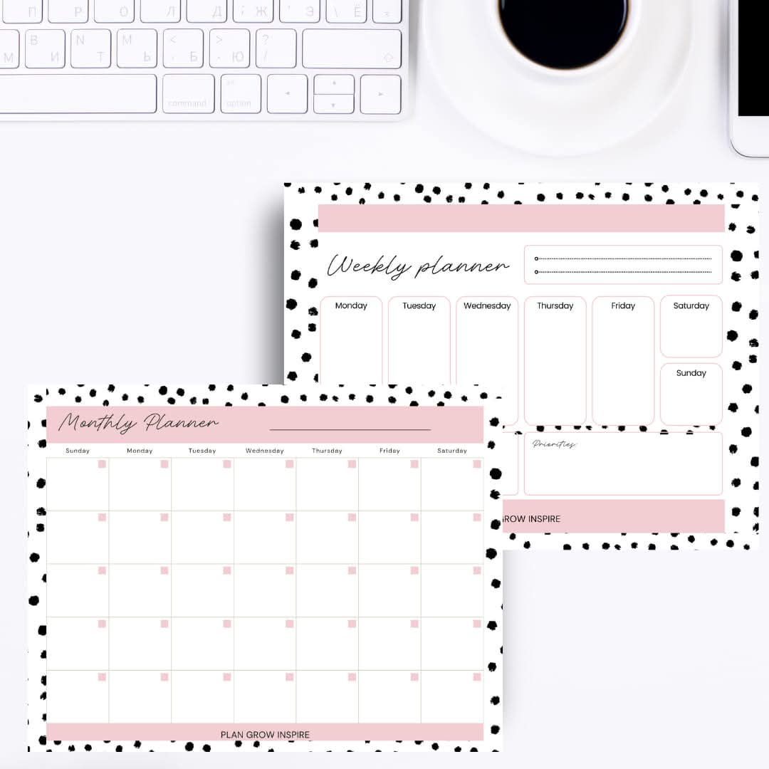 Monthly layout desktop planners