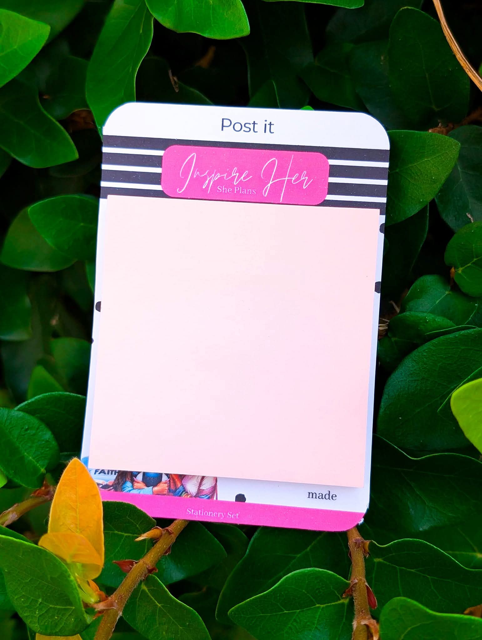 Post its